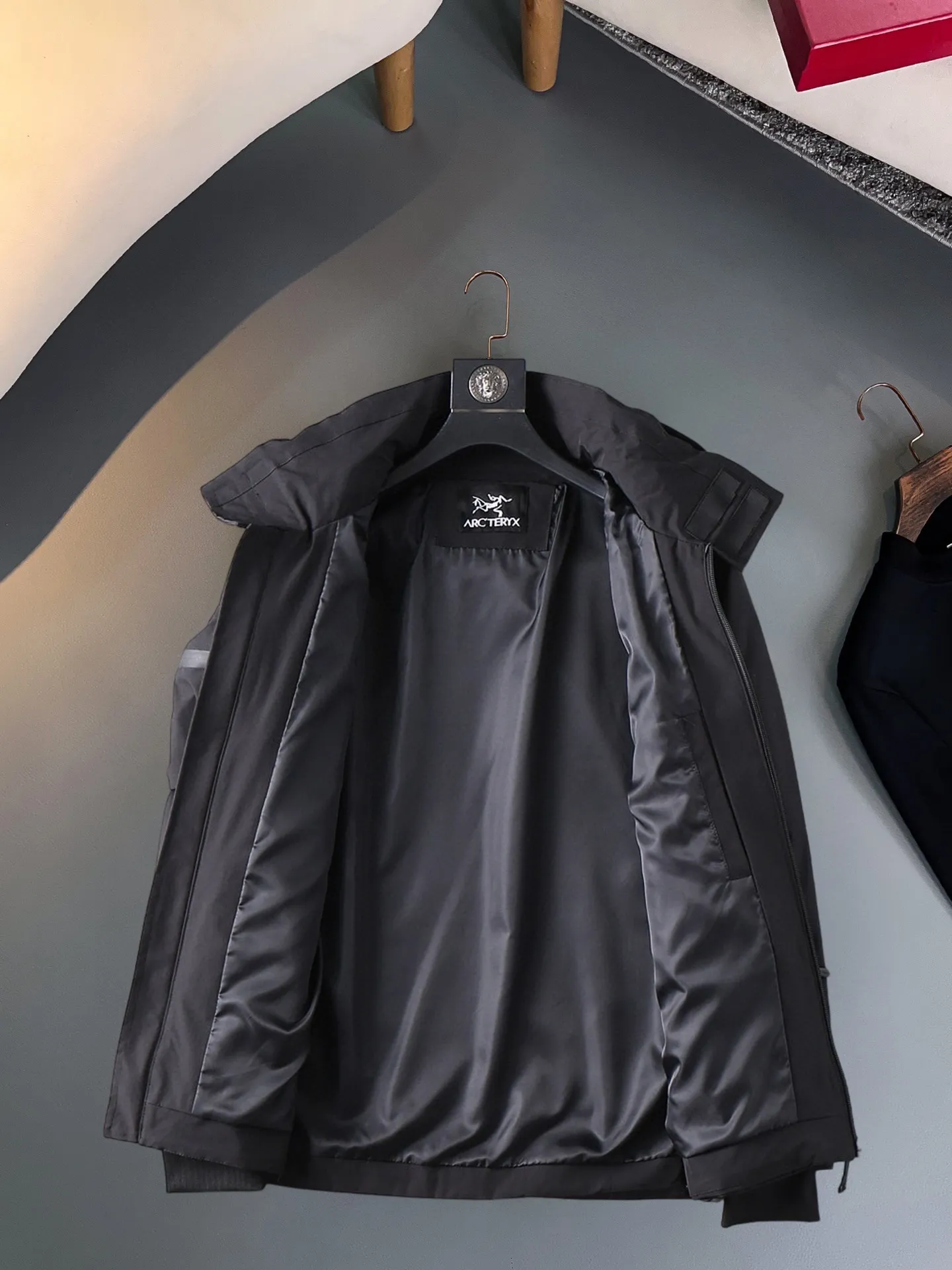 Same Style， ， 2026 New Arrival ， Original Premium Breathable ， ， ， Quality。 ， Sizes：M～3XL，